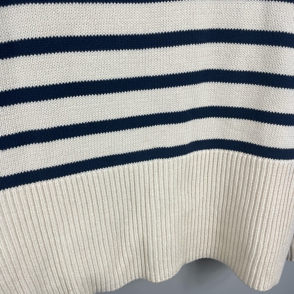 GAP the viral stripe sweater - Picture 6 of 10